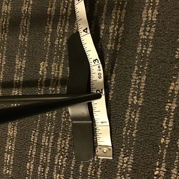 Metal Jewelry Tower, Earrings Organizer Necklaces Hanger - Picture 4 of 9